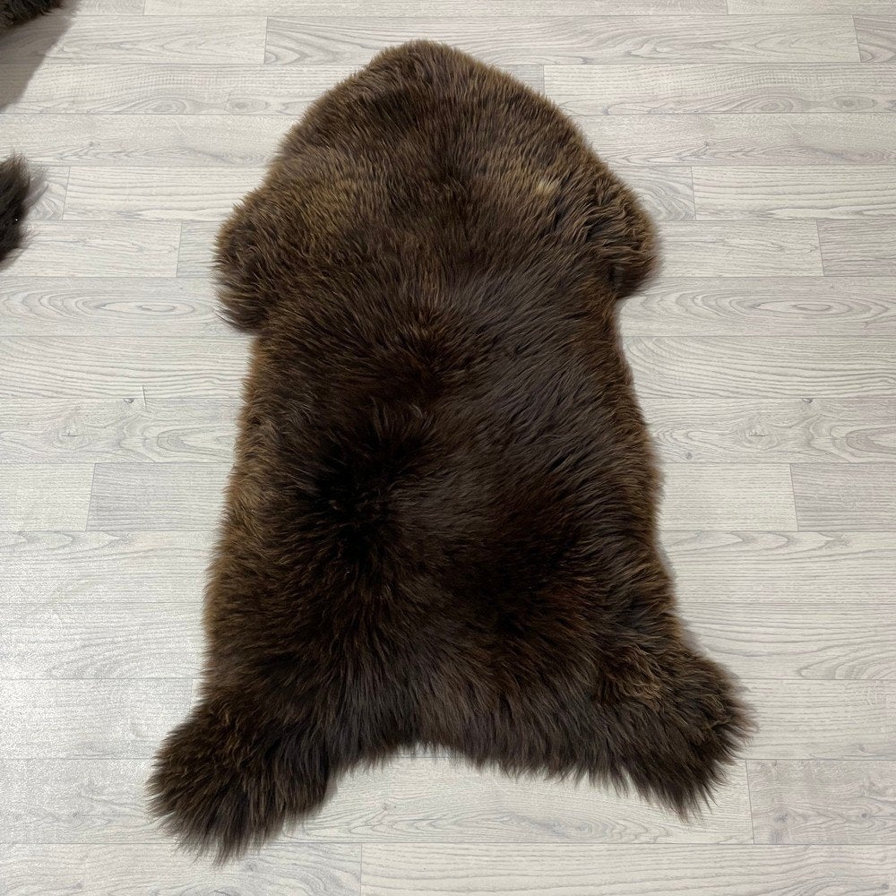 Schapenvacht hond en kat bruin wit 115x70cm | Lederstore, Autres marques, Enlèvement ou Envoi, Neuf, Autres types