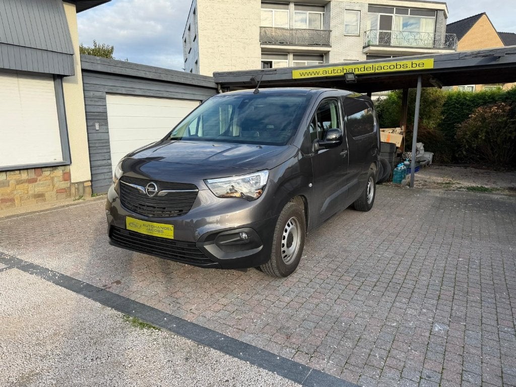 OPEL COMBO * 1.5d * L2H1 * 130 CV  * CAMERA  * GPS, Autos, Euro 6, Entreprise, 3 places, Boîte manuelle