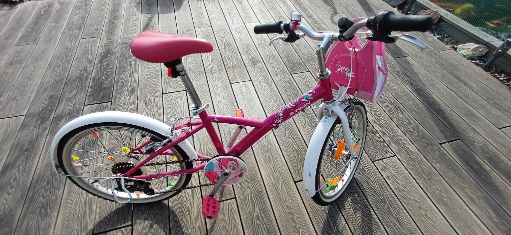 Vélo fille Btwin 20 pouces, B-Twin Decathlon, Vitesses, Utilisé, 20 pouces