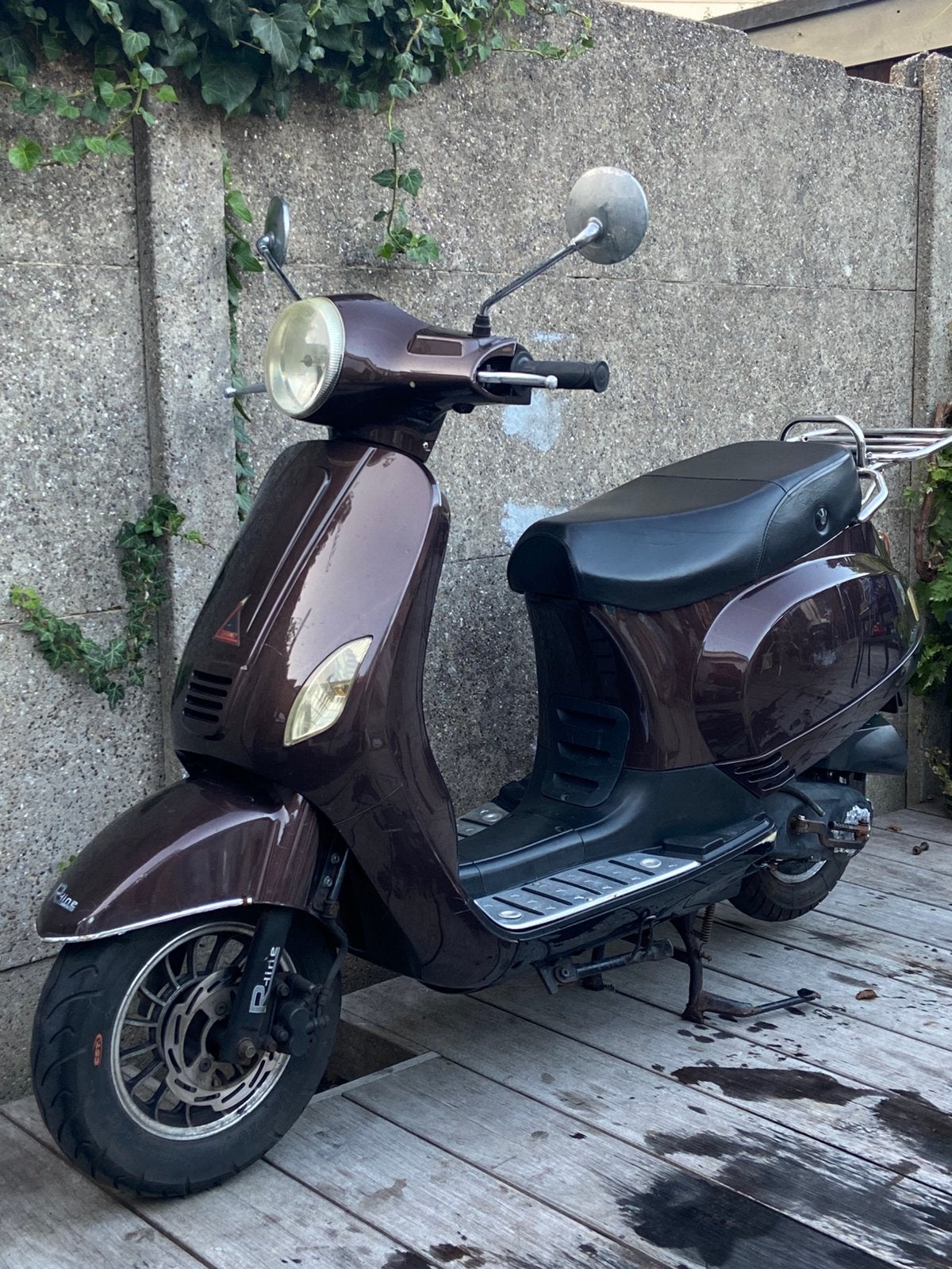 Scooter met papieren a klasse, Fietsen en Brommers, Ophalen of Verzenden, Zo goed als nieuw
