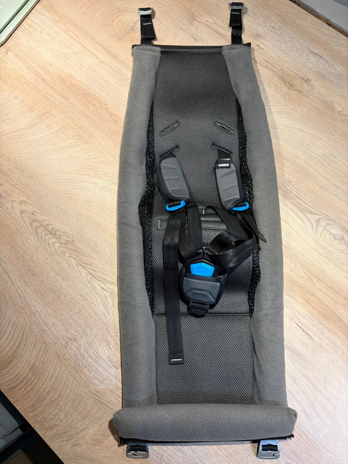 Thule infant sling top staat, Ophalen of Verzenden, Zo goed als nieuw