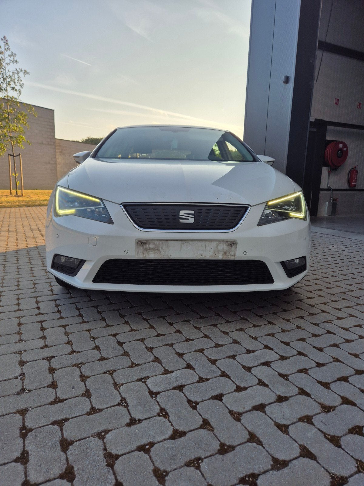 Seat Leon 1.2tsi super staat met garantie, Voorwielaandrijving, Euro 5, 4 cilinders, Leon