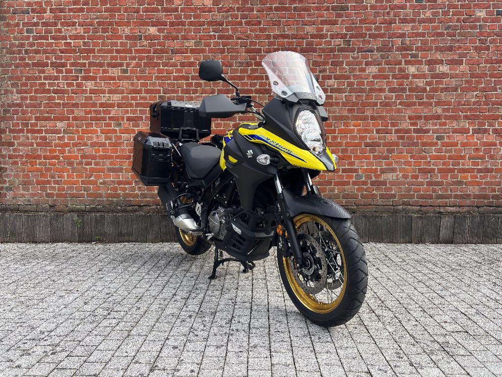 SUZUKI V-STROM 650 XT, 2 cilinders, Occasion, Motorrijbewijs A, Bedrijf