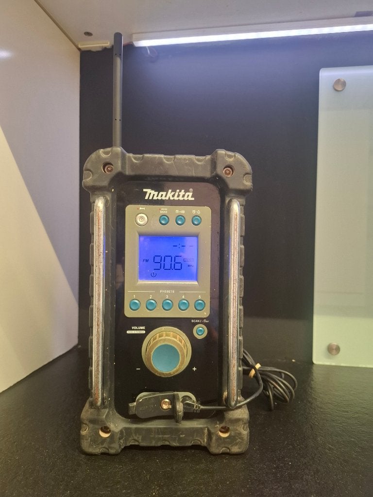 Makita Bouwradio type BMR100, Enlèvement, Utilisé, Radio de chantier