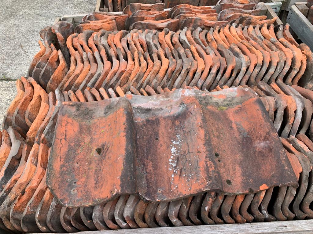Boomse pannen, Doe-het-zelf en Bouw, Dakpannen en Dakbedekking, Ophalen, Zo goed als nieuw, Rood, Dakpannen