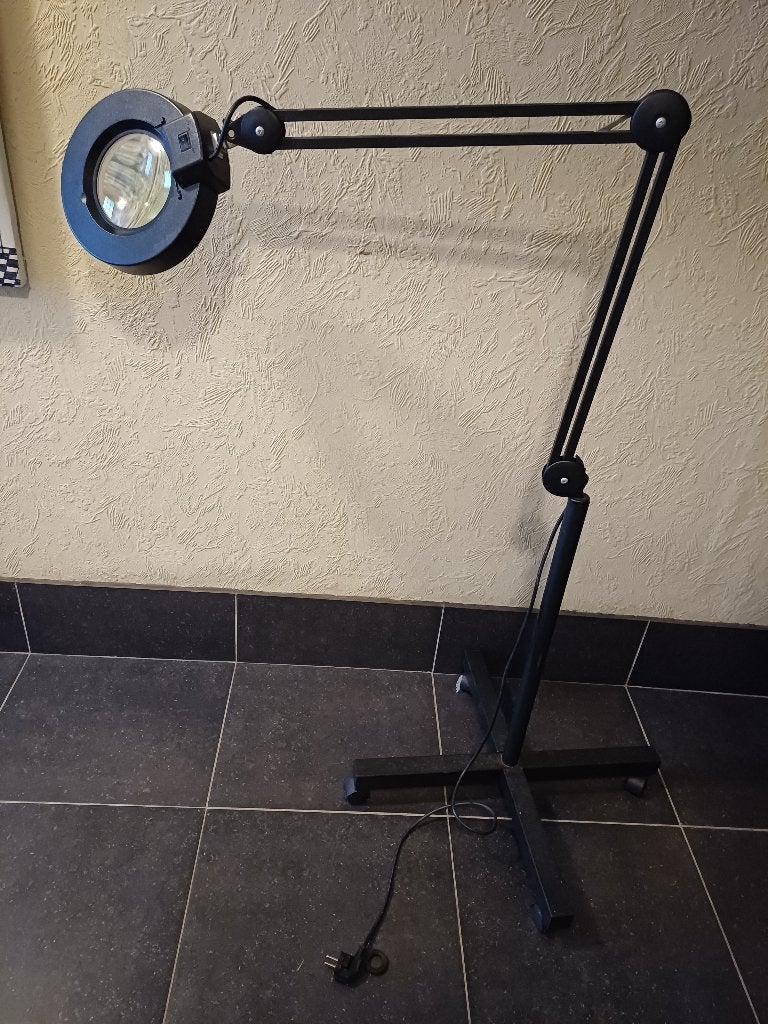 Loeplamp, Hobby en Vrije tijd, Ophalen, Zo goed als nieuw, Loeplamp
