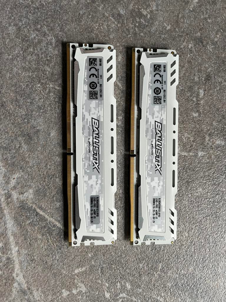 Crucial Ballistix Sport LT 16 go 2666 HZ, Computers en Software, RAM geheugen, Ophalen of Verzenden, Zo goed als nieuw, DDR4