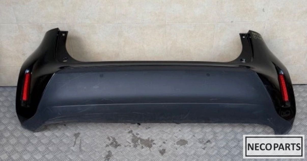 TOYOTA YARIS CROSS ACHTERBUMPER ORIGINEEL ALLES LEVERBAAR!!!, Arrière, -, Haillon arrière, Toyota