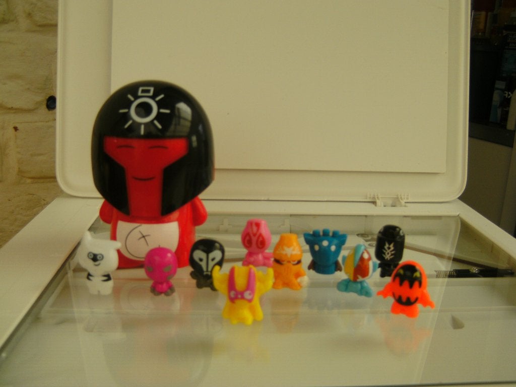 Verzamel objecten gogos crazy bones.10 st 1 groot, Ophalen of Verzenden, Zo goed als nieuw