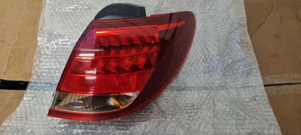 achterlicht mercedes B klasse w246 nieuwe A2469068200, Autos : Pièces & Accessoires, -, Utilisé, -, -