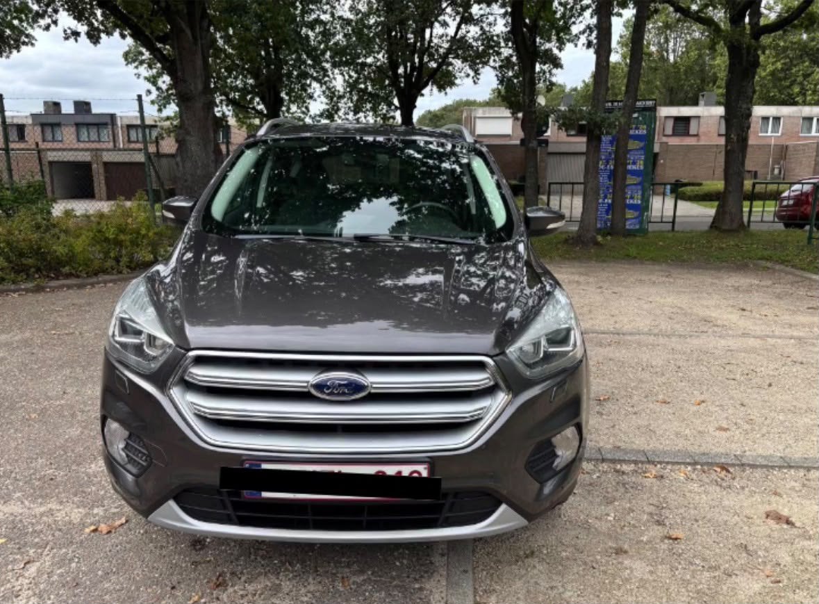 Ford Kuga 1.5 Ecoboost 12/10/2018, Autos : Divers, Enlèvement, Comme neuf