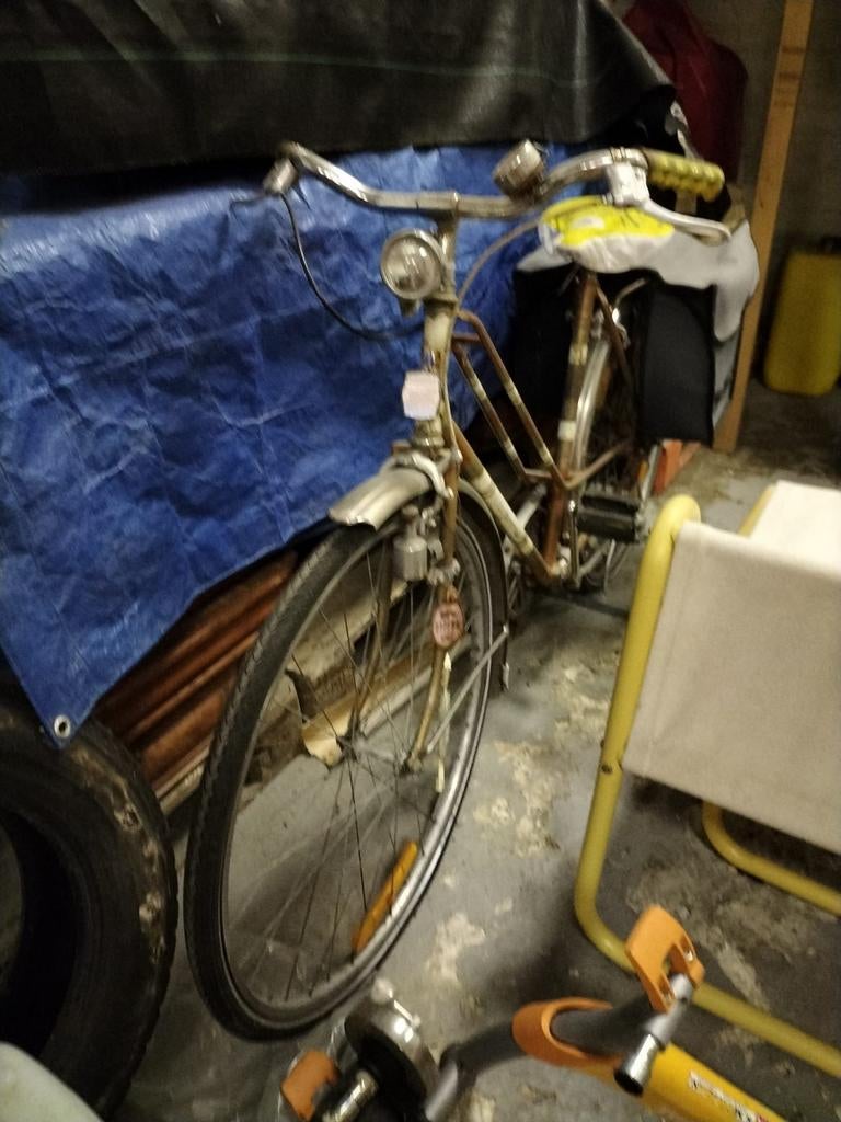Antieken fiets, Ophalen