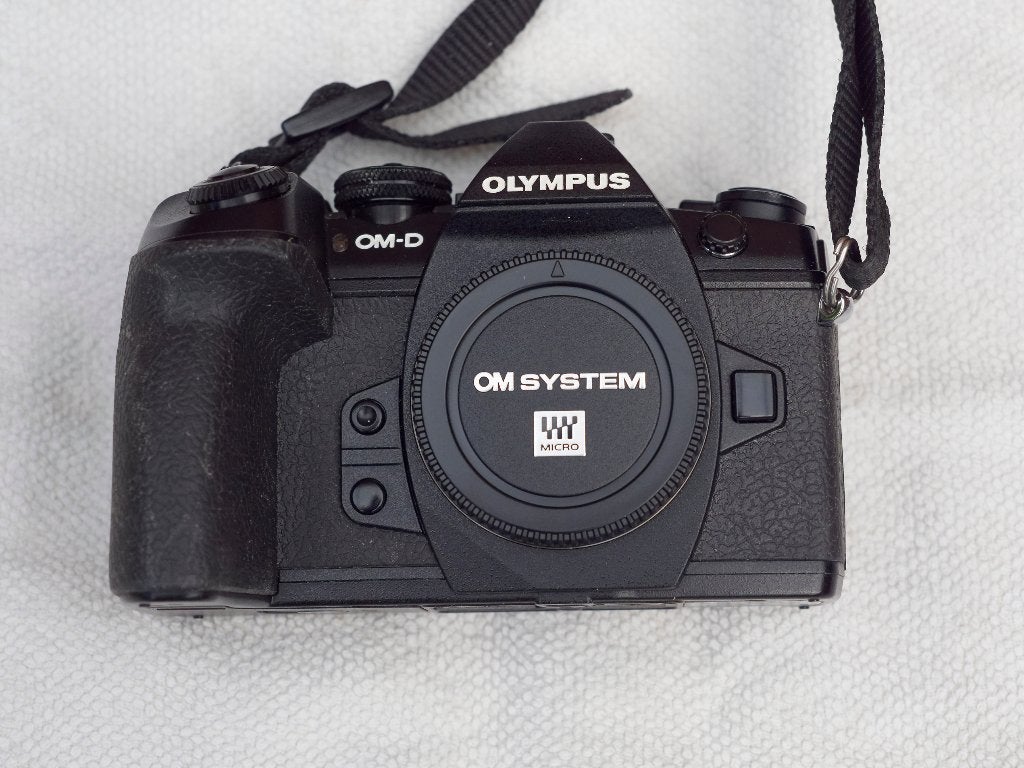 Olympus OM-D E-M1 Mk II, 20 mégapixels, Enlèvement ou Envoi, Écran tactile, Comme neuf