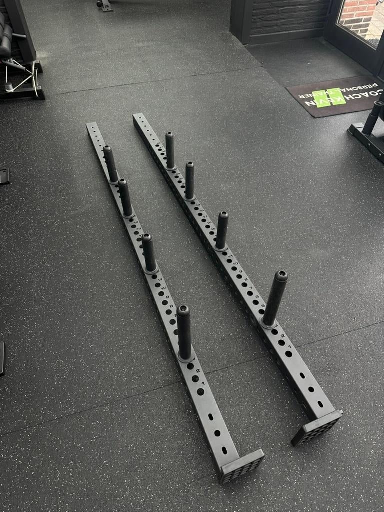 R8 Colored Uprights | 226cm | per Paar, Ophalen