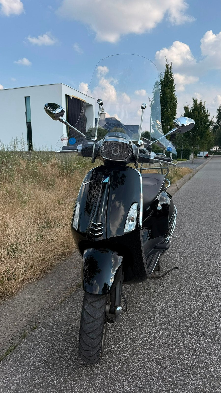 Vespa Sprint zwart (klasse B) - zeer nette staat, Fietsen en Brommers, Ophalen, Zo goed als nieuw