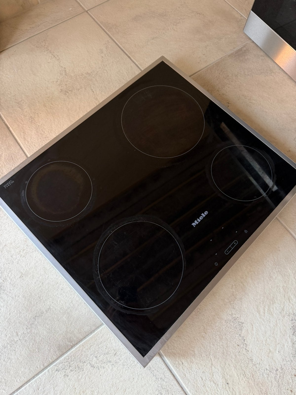 Inductiekookplaat Miele, Elektronische apparatuur, Ophalen, 4 kookzones, Zo goed als nieuw, Inbouw