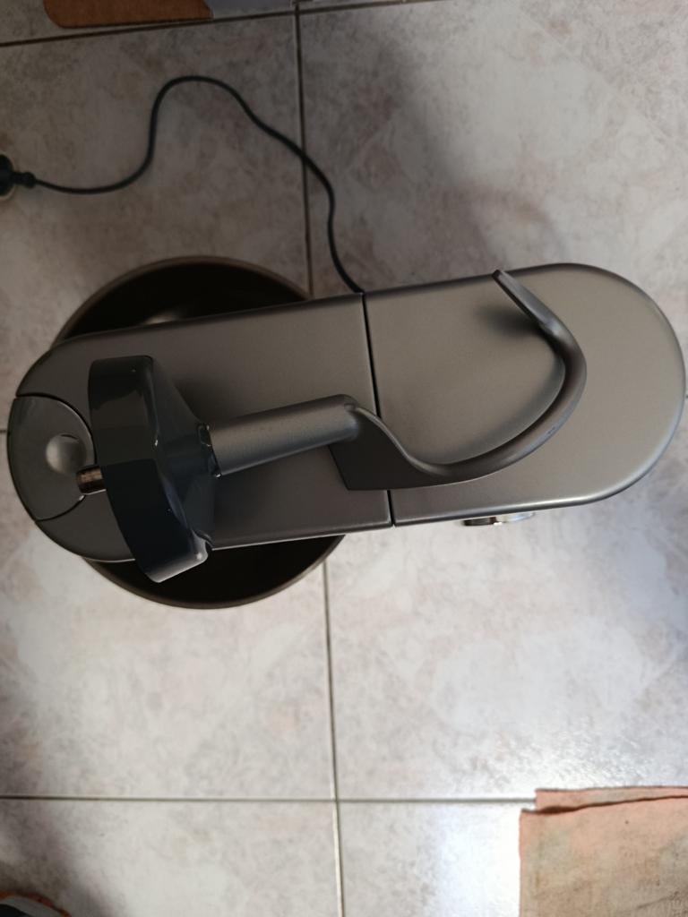 Kenwood KVL4100S+Gift   Robot de cuisine, Electroménager, Mélangeurs de cuisine, 4 litres ou plus, Utilisé, 3 vitesses ou plus