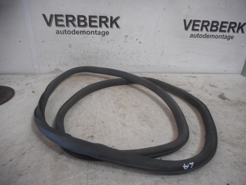 JOINT DE PORTE GAUCHE Opel Insignia Sports Tourer, Opel, Opel Automobile GmbH, Utilisé, Kontakt-opel@opel.com