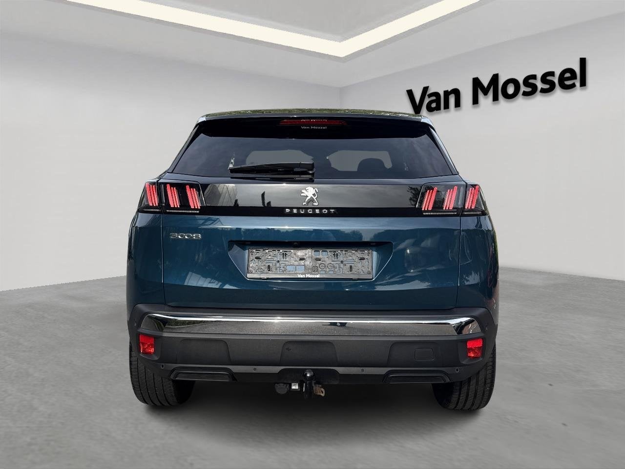 Peugeot 3008 1.5 BlueHDi 96kW S&S EAT8 Allure, Auto's, Gebruikt, 135 g/km, 4 cilinders, Blauw