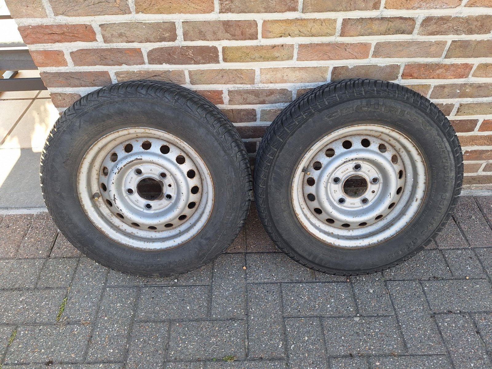 Set trailerbanden 175/70R13, Ophalen