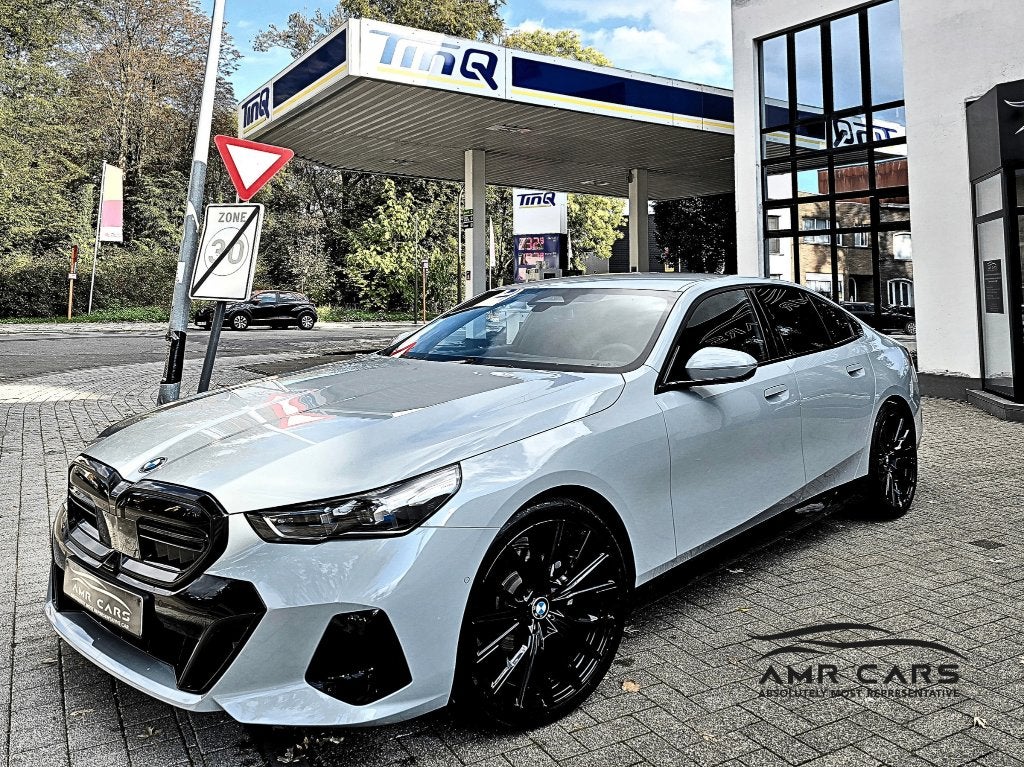 520IAS Essence G60 M-Aerodynamic Sport, Autos, Cuir, Argent ou Gris, Entreprise, Garantie prolongée