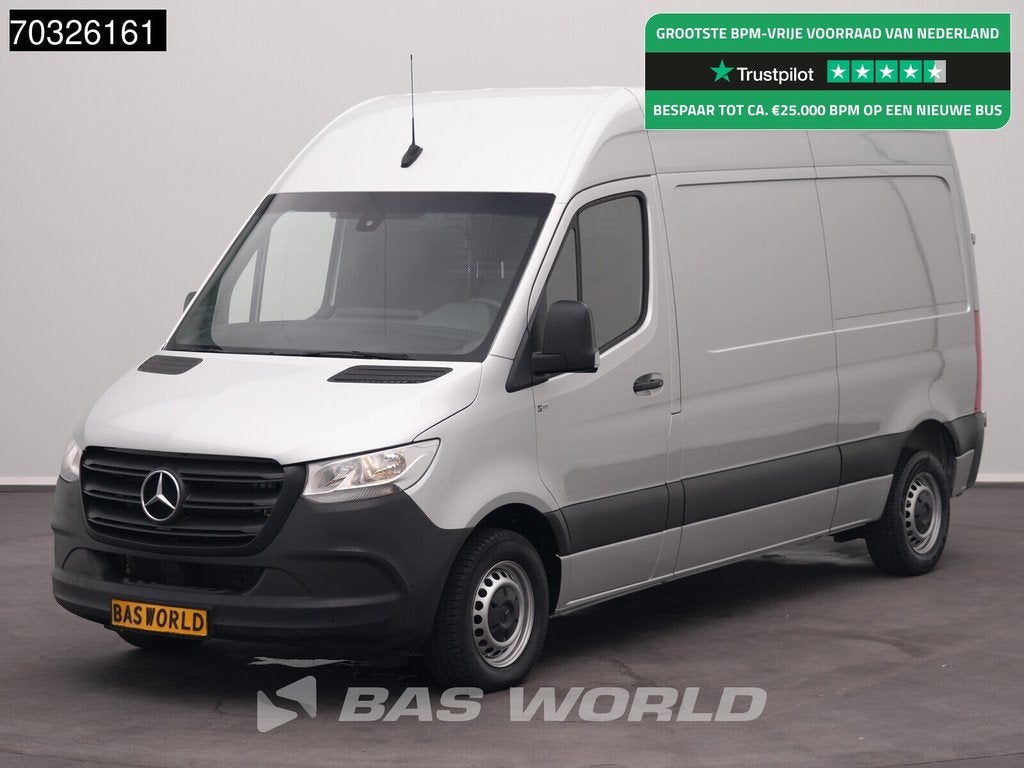 Mercedes Sprinter 215 CDI Automaat 150pk L2H2 MBUX Camera Ai, Automaat, Stof, Gebruikt, 4 cilinders
