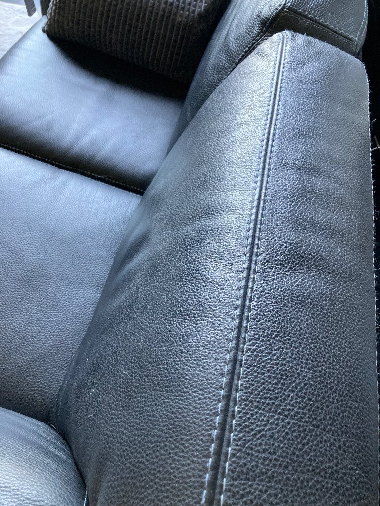 Comfortabele lederen 2-zits fauteuil, Huis en Inrichting, Fauteuils, Gebruikt, Hout, Leer, 125 cm of meer, 75 tot 100 cm, Ophalen