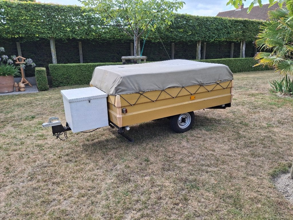 Campingcar in goede staat met 4 slaapplaatsen en voortent, Caravans en Kamperen, Vouwwagens, Ophalen, Beige, Aanwezig, Jamet