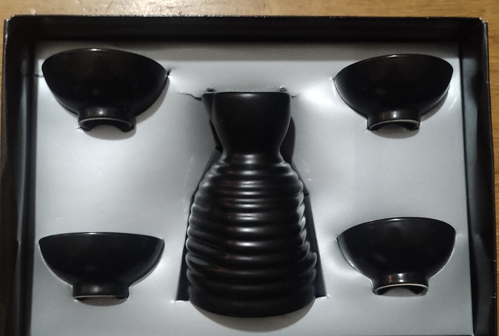 Service saké : tokkuri & ochoko, Neuf, Service complet, Asiatique, Céramique