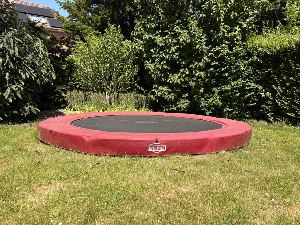 Trampoline BERG Elite+ Inground 330 cm, rouge, Enlèvement, Utilisé