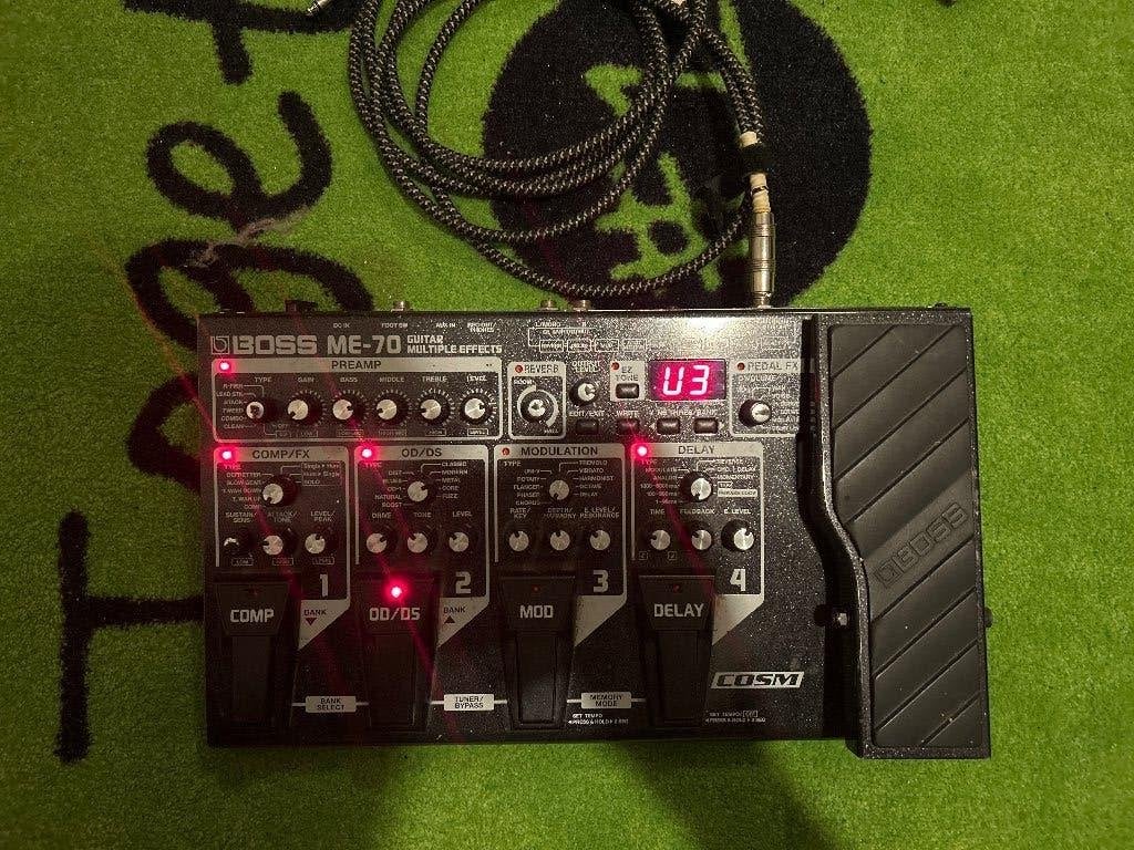 Multiples effets pour guitare BOSS ME-70, Musique & Instruments, Effets, Enlèvement, Utilisé, Multi-effet
