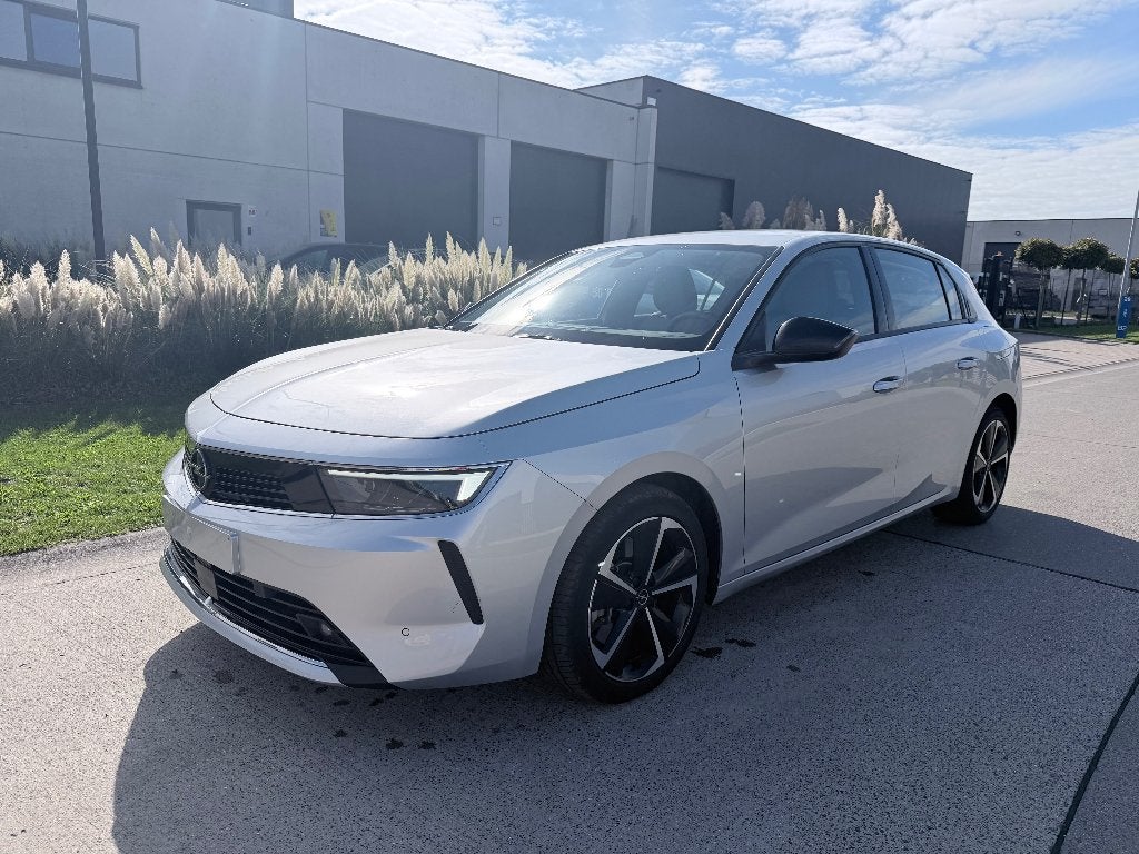 Opel Astra 1.6 essence/Plug-in hybride /caméra/ACC/CarPlay, Autos, https://public.car-pass.be/vhr/d441bf81-7718-4f00-95f7-d650a58ec1e0
