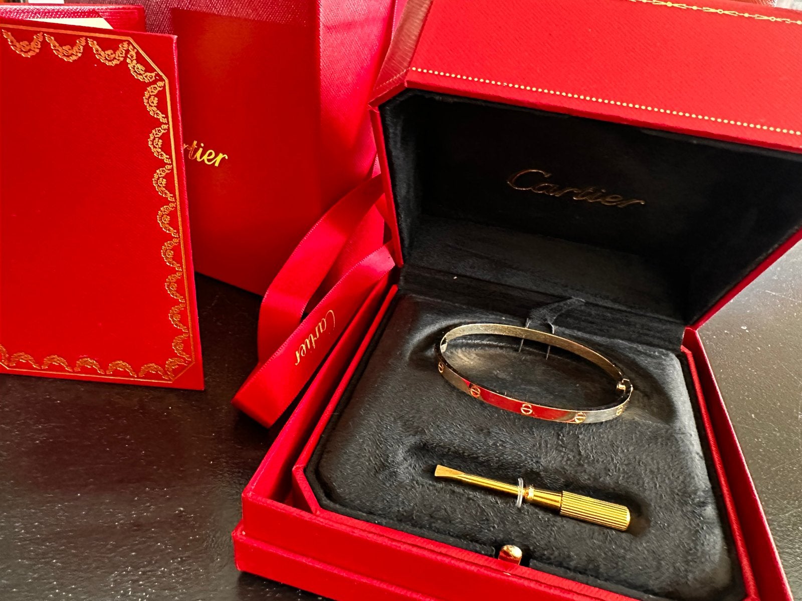 Bracelet Love Cartier en or jaune 18 gr, Bijoux, Sacs & Beauté, Enlèvement, Comme neuf, Or, Or