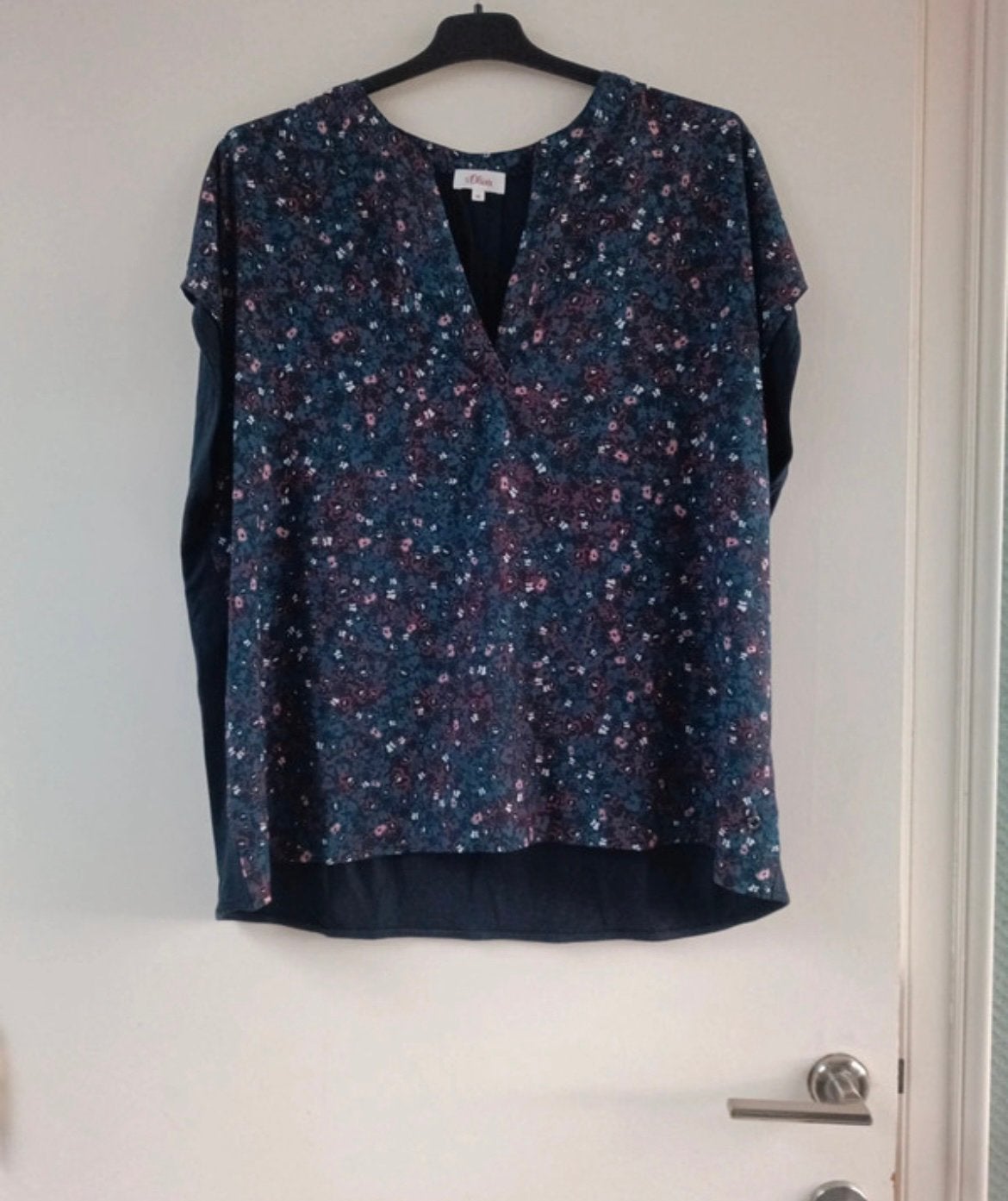 T-shirt, Ophalen of Verzenden, Zo goed als nieuw, Maat 46/48 (XL) of groter, Meerkleurig