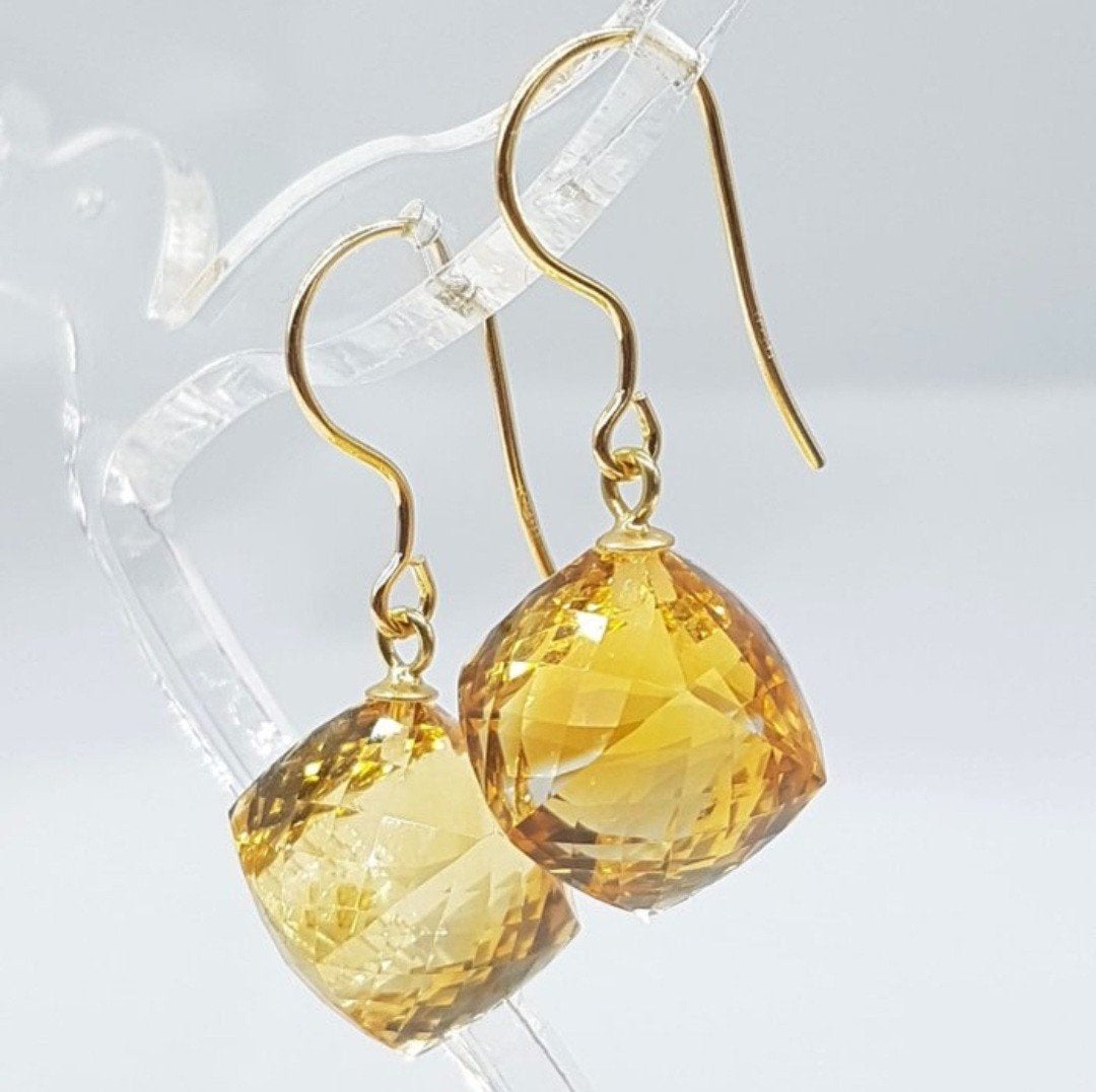 Gouden 18k oorbellen met kwarts (Citrien), Ophalen of Verzenden, Goud, Goud