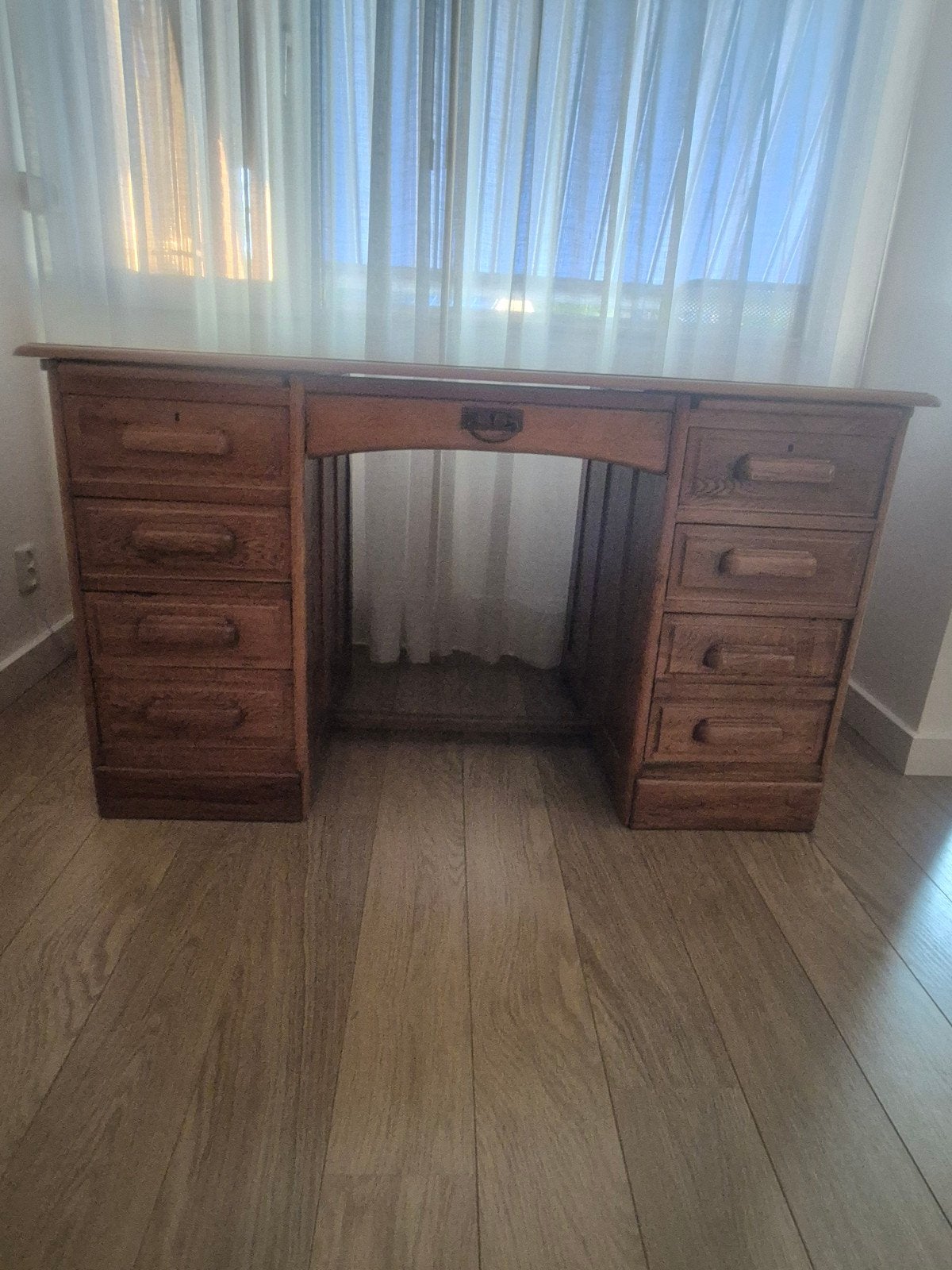 Bureau met lades - eiken, Huis en Inrichting, Bureaus, Zo goed als nieuw, Bureau-kast combinatie, Industrieel, Hout, Bruin, Met lades