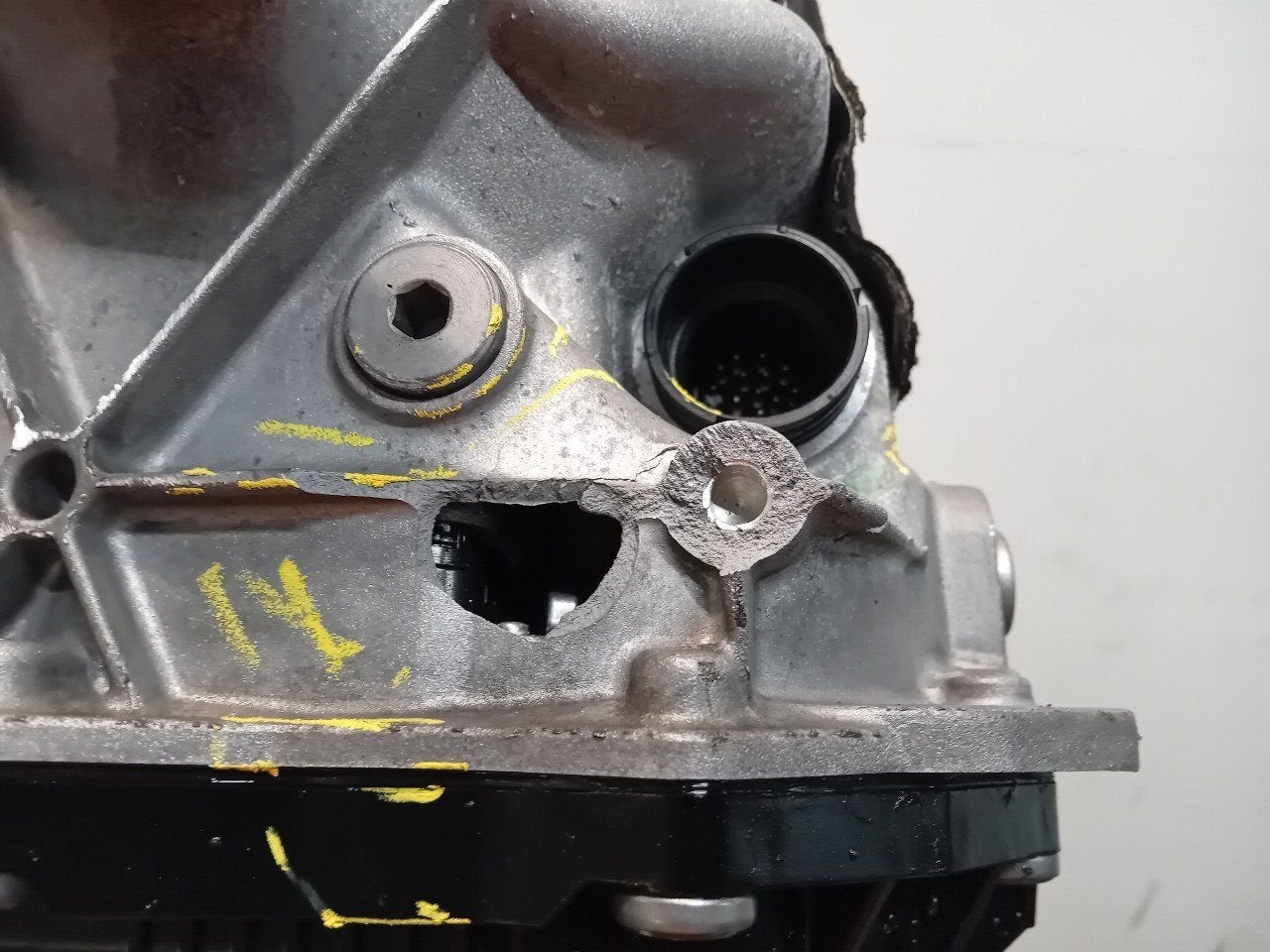 Versnellingsbak automaat BMW 5 serie, Onderdelen@venauto.nl, Van der Ven Autorecycling B.V., Ettenseweg 76, 4706 PB Roosendaal, The Netherlands