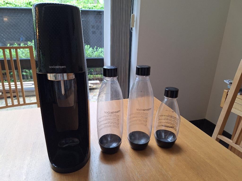 Sodastream met 3 flessen, Enlèvement, Utilisé