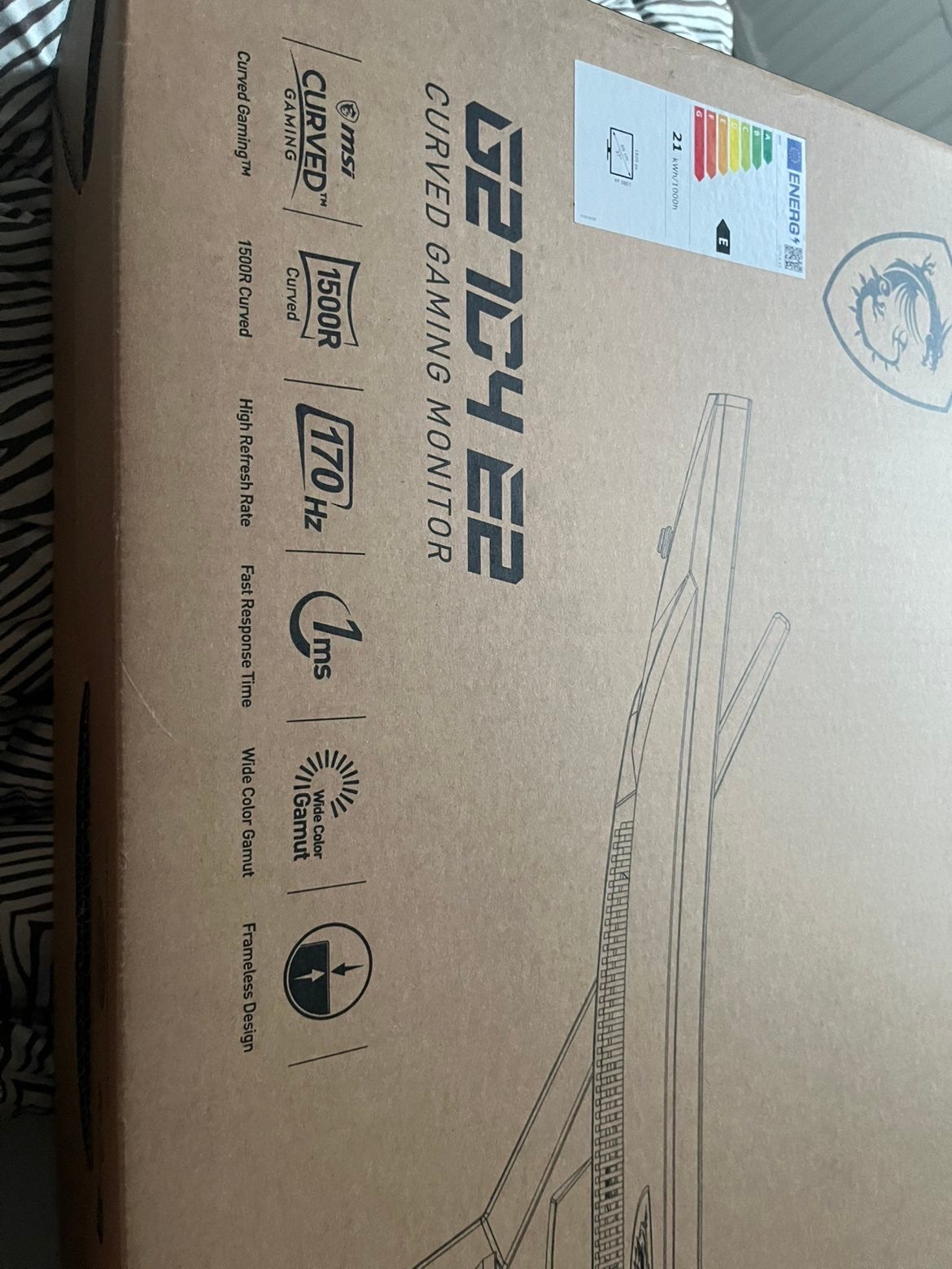 Monitor 2x, Doe-het-zelf en Bouw, Zonnepanelen en Toebehoren, Ophalen, Zo goed als nieuw