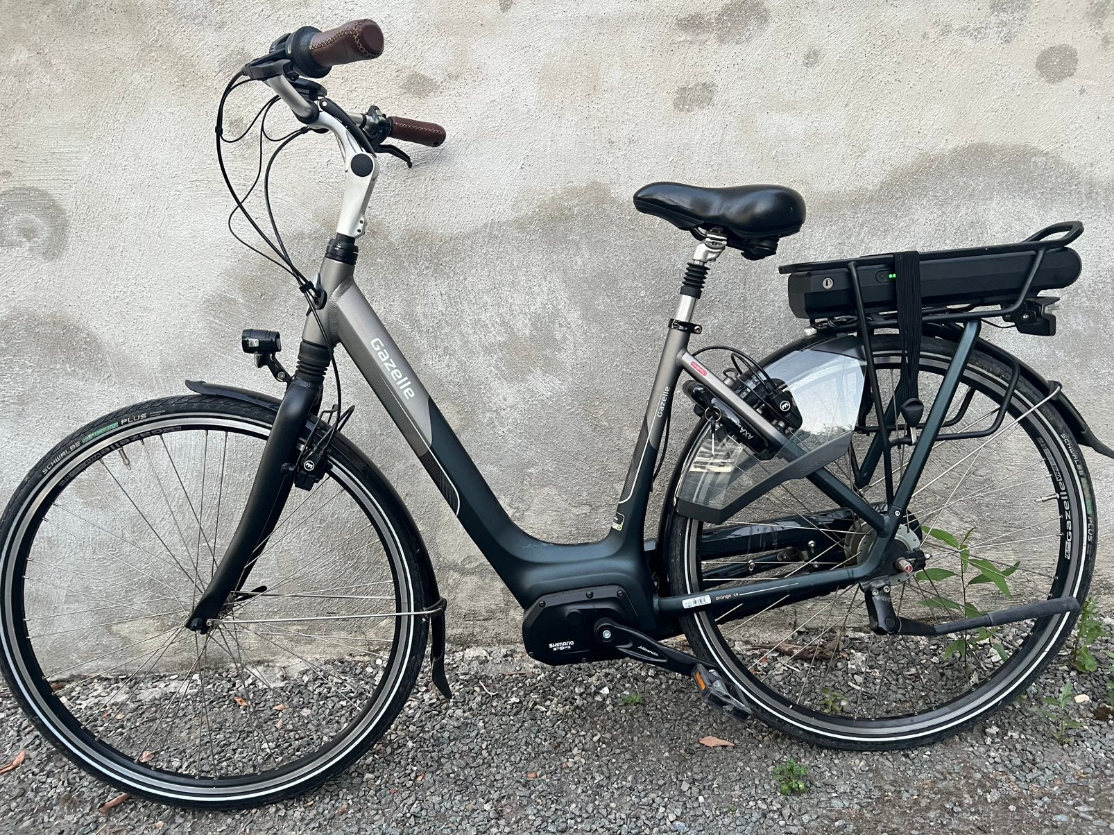Elektrische fiets gazelle orange c8 met shimano middenmotor, Fietsen en Brommers, Elektrische fietsen, Ophalen, Zo goed als nieuw