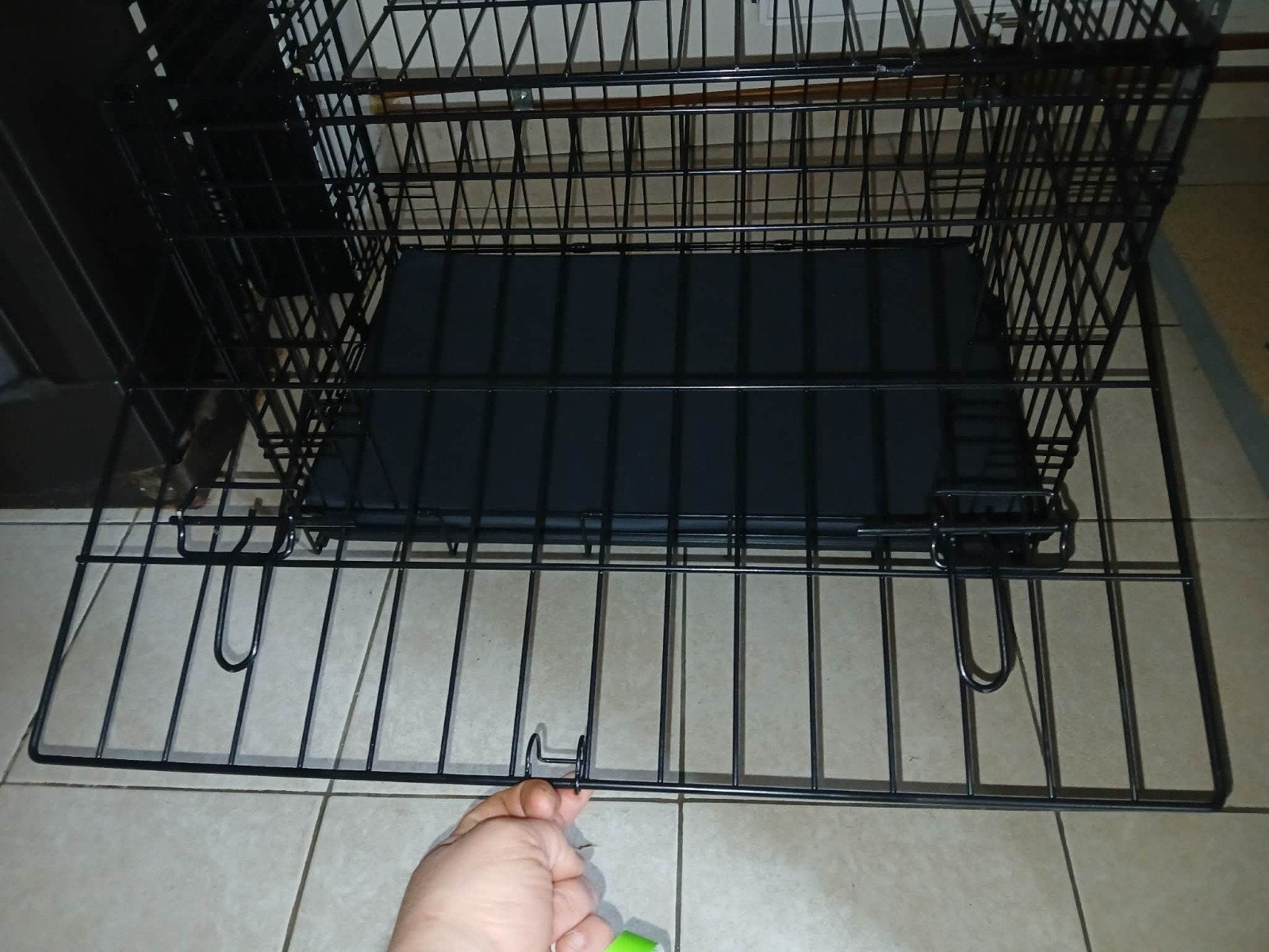 Hondenbench  met kussen, Animaux & Accessoires, Maisons pour chiens, Enlèvement