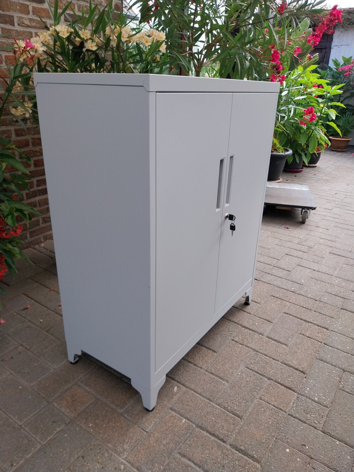 metalen kast, Ophalen
