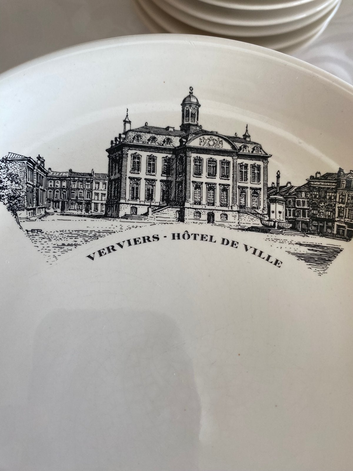Ancien service Villeroy & Boch Luxembourg Villes belges, Enlèvement