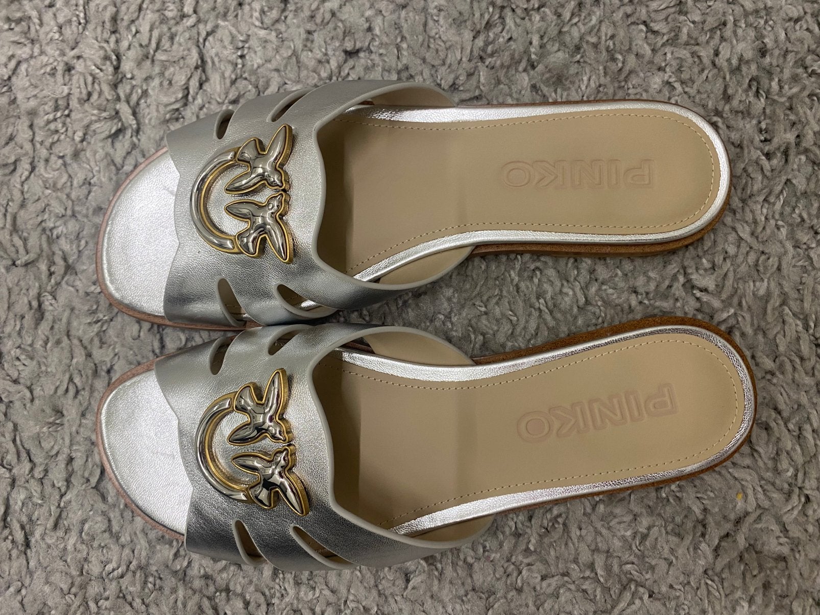Slippers pinko maat 39, Ophalen, Zo goed als nieuw, Slippers