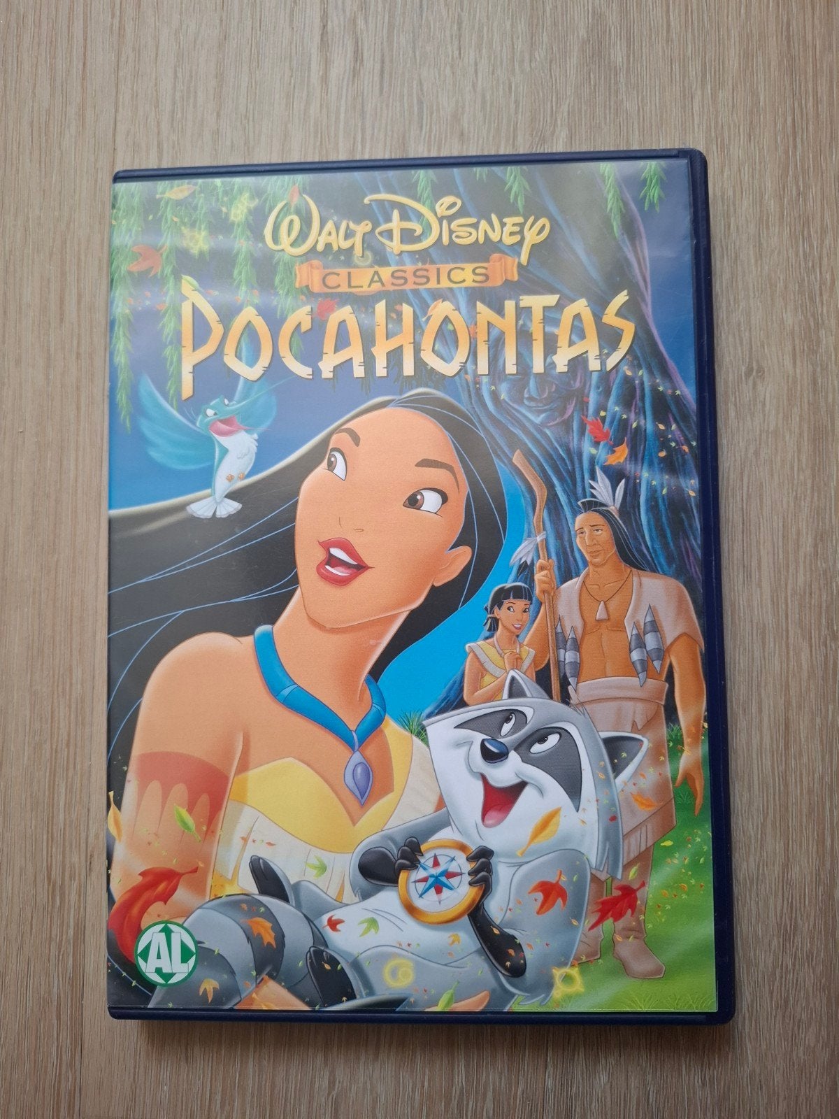 Pocahontas, Collections, Enlèvement