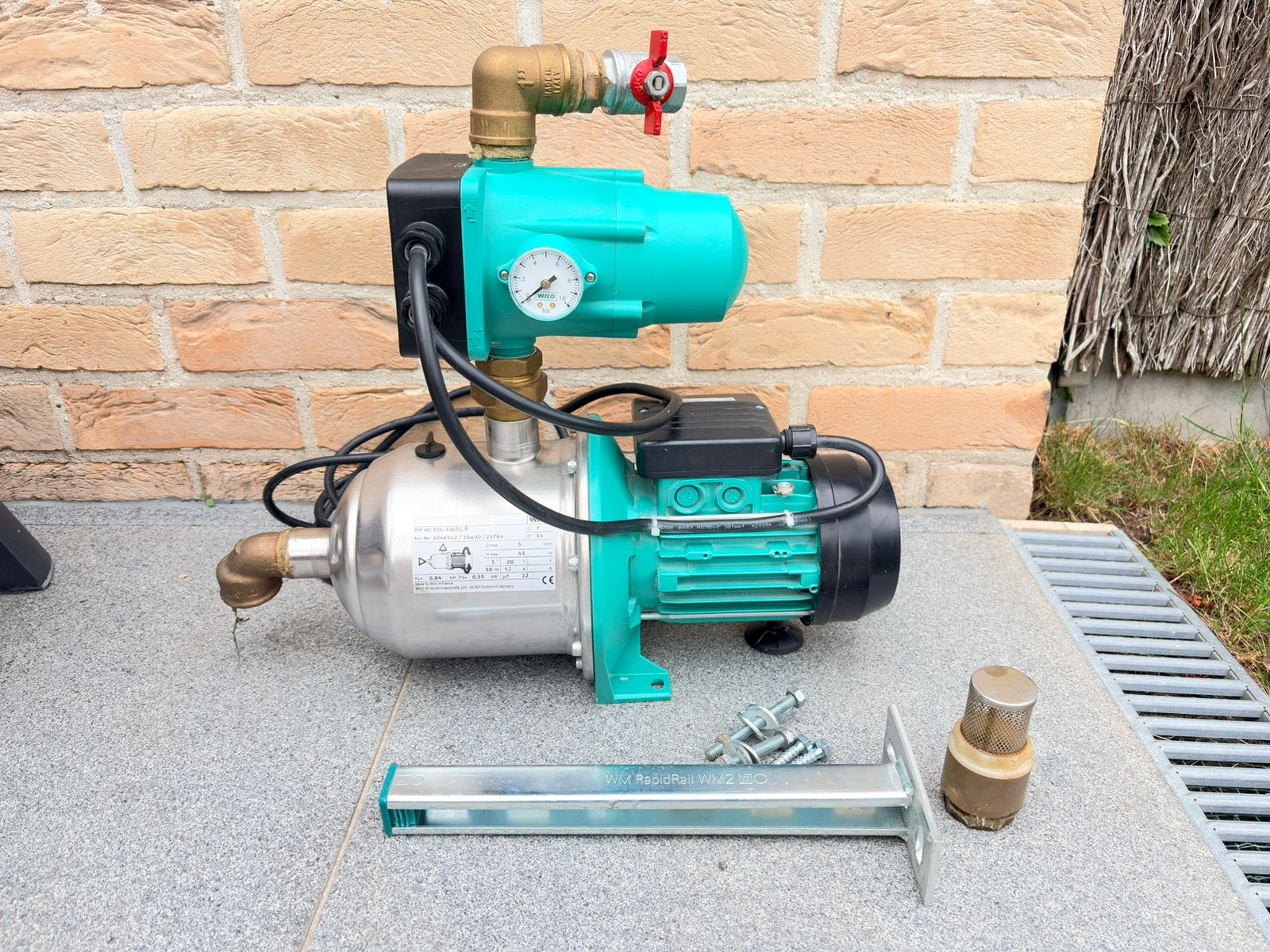 Wilo MC-304 regenpomp, Tuin en Terras, Ophalen, Gebruikt, Elektrisch
