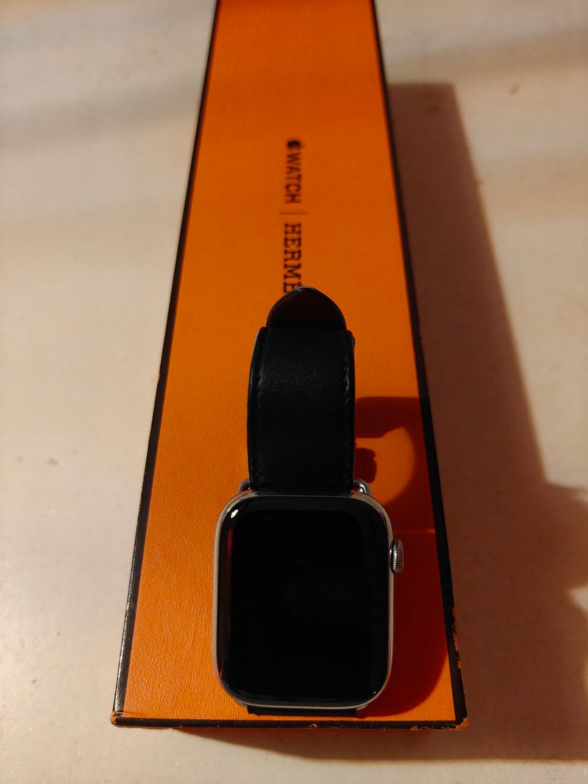 Apple Watch Series 7 d'Hermès, 45 mm, argent, Bijoux, Sacs & Beauté, Étanche, Enlèvement ou Envoi, Apple Watch, IOS