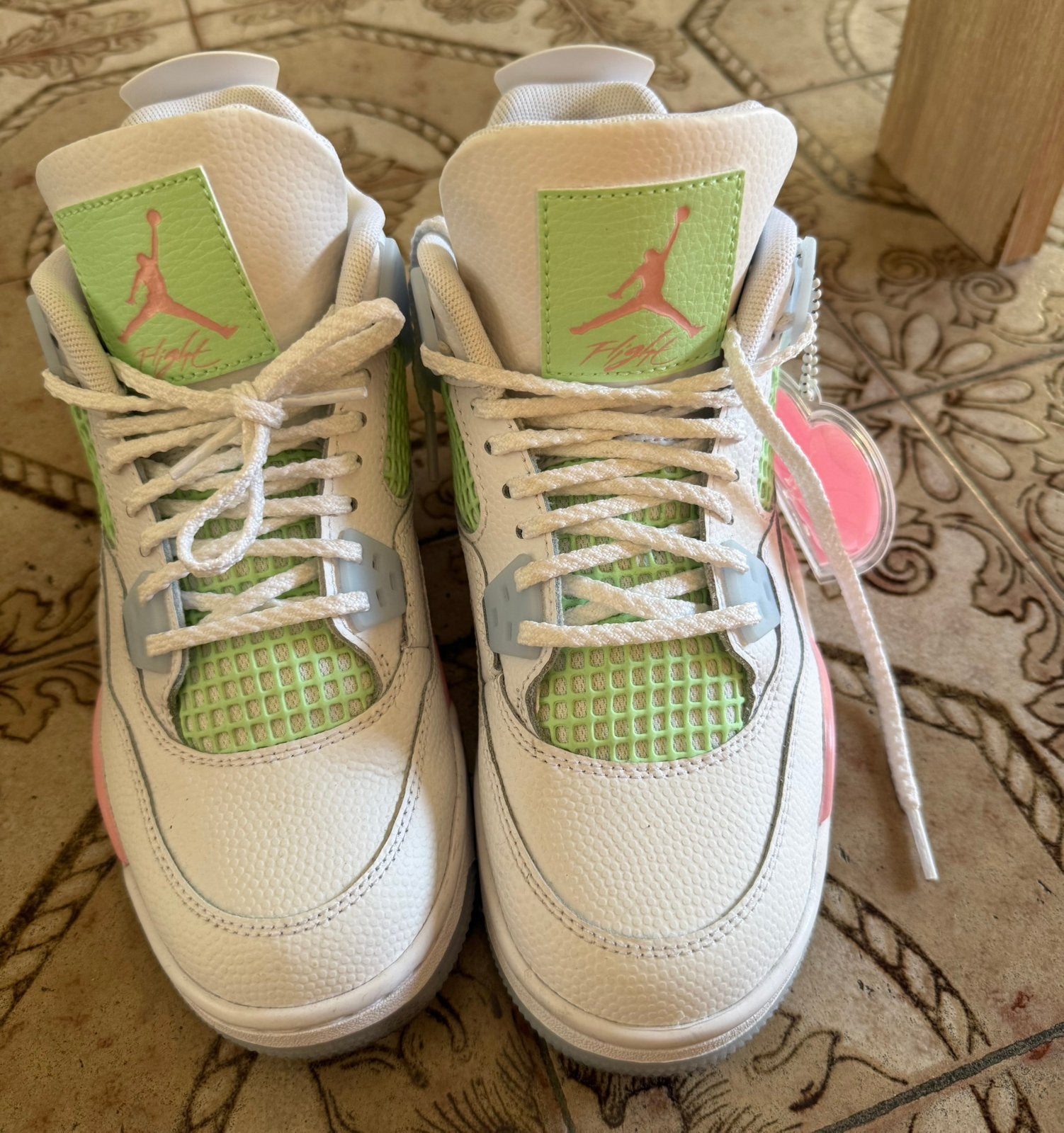 Jordan 4 retro, Enlèvement ou Envoi, Neuf