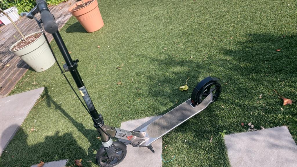 Step te koop voor kinderen, Fietsen en Brommers, Steps, Ophalen
