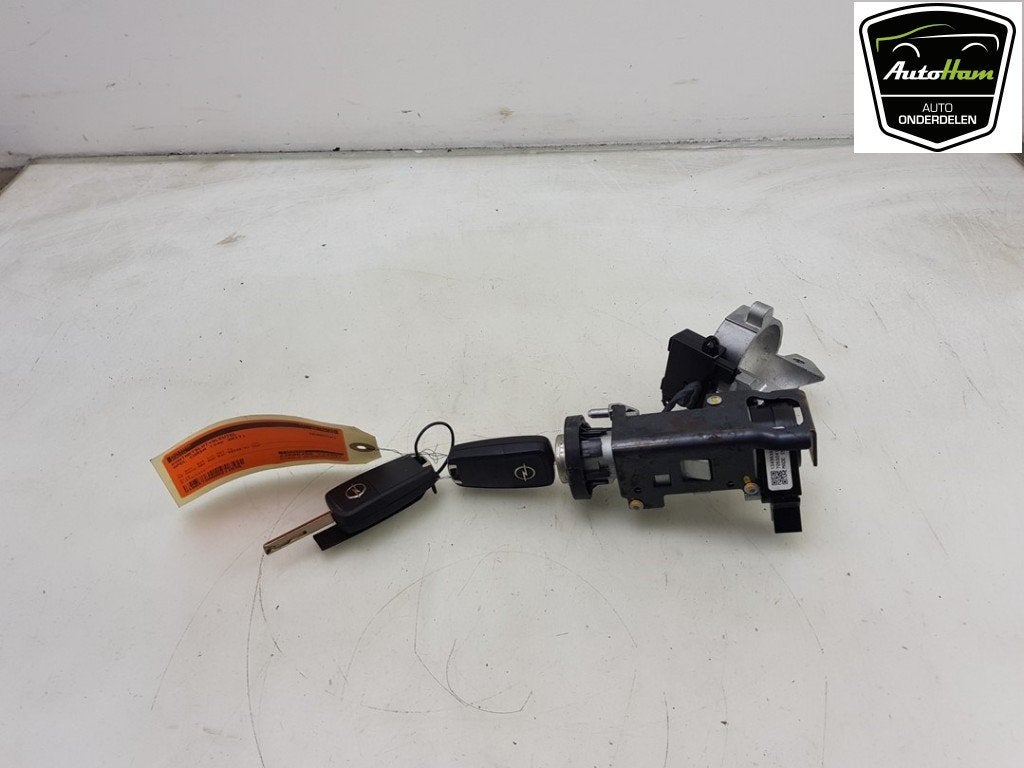 NEIMAN / COMMUTATEUR D ALLUMAGE + CLEF Opel Corsa E, Dhr. J. Ham, Administratie@autoham.nl, Opel, Utilisé